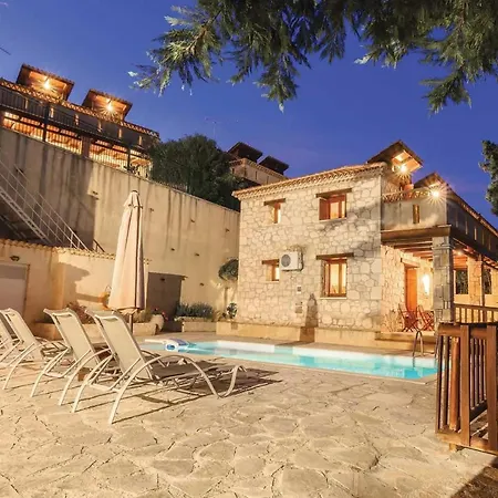 Eleni Vassilikos Zakynthos